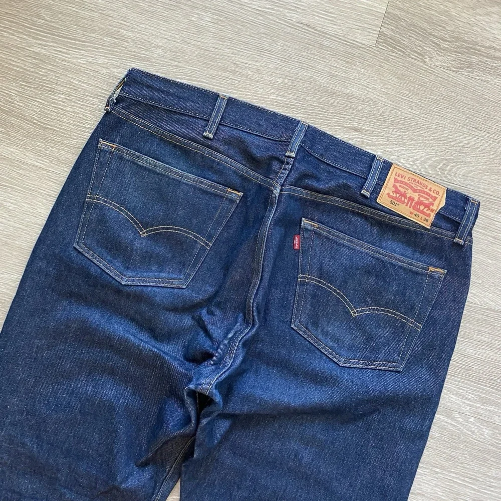 Levi's 501 Button Fly Jeans Men's 40x34 Dark Blue Cotton Heritage Straight Fit